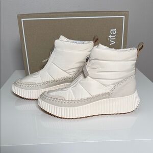 Dolce Vita Cream Quilted Platform Ankle Boots Sneakers